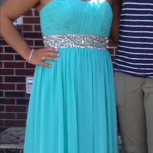 Calvin Klein sea foam green prom dress size 8